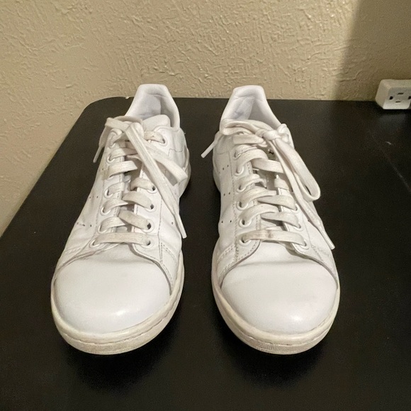 Adidas Stan Smith White Sneakers - Picture 1 of 7